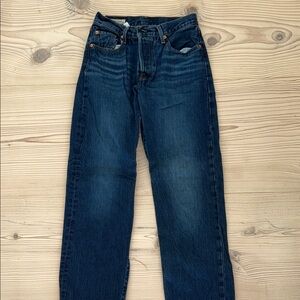 Levi's Women's Straight Leg Blue Jeans